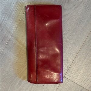 Beautiful condition! Clean. From non-smoker. No pen marks, ink stains.